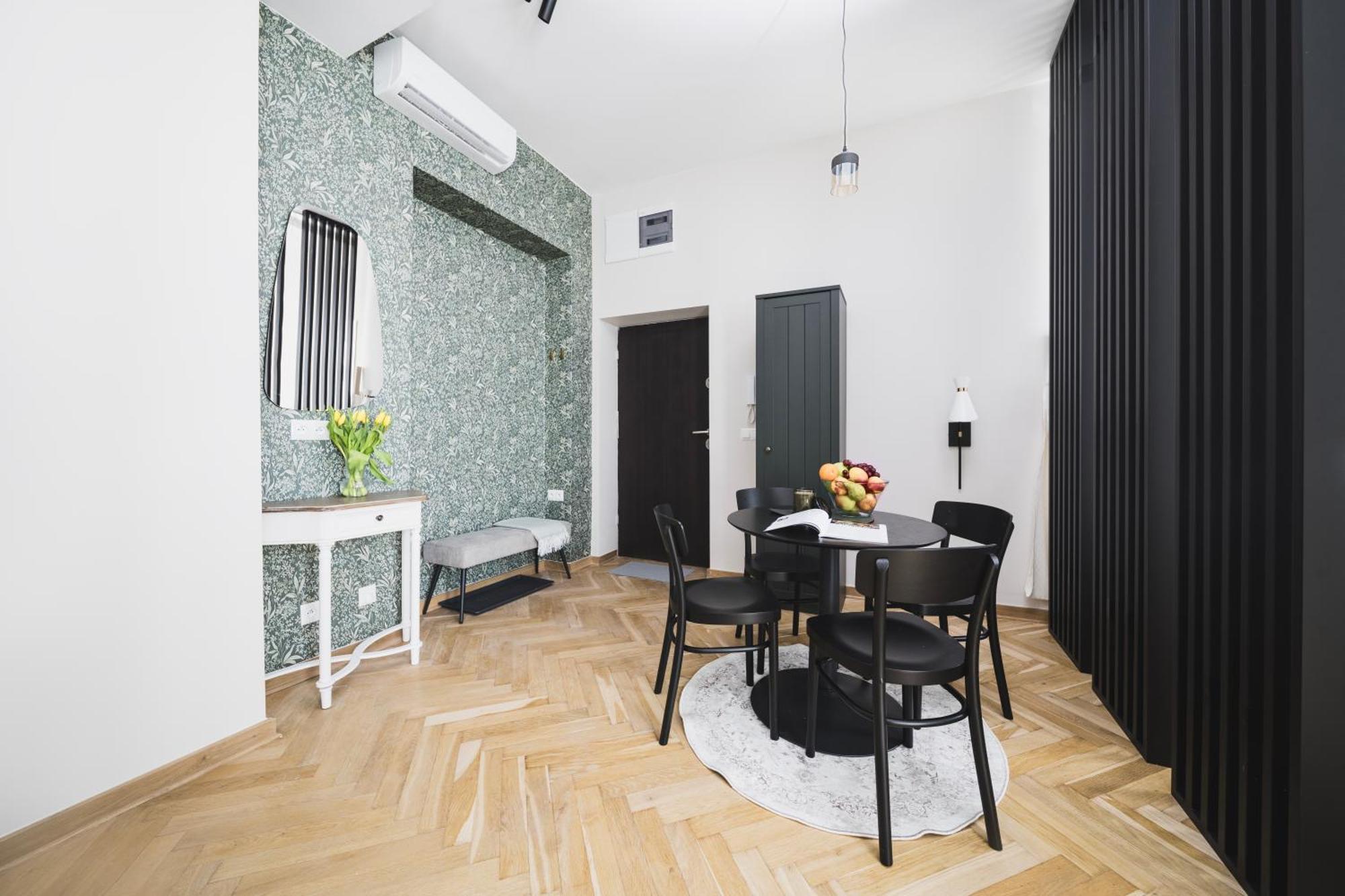 Апартаменты Copernicus House Краков Экстерьер фото